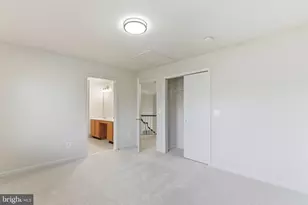 43694 Frost Ct, Ashburn, VA 20147 - Photo 49