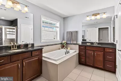 42308 Guildhall Drive, Ashburn, VA 20148 - Photo 17