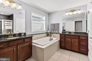 42308 Guildhall Dr, Ashburn, VA 20148 - Photo 17