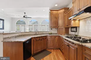 20378 Cottswold Terrace, Sterling, VA 20165 - Photo 9