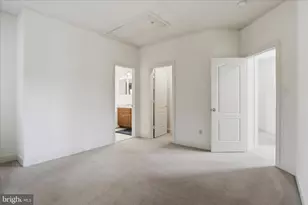 23059 Bronstein Ln, Brambleton, VA 20148 - Photo 41