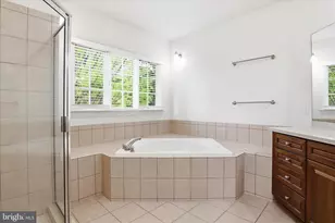 23059 Bronstein Ln, Brambleton, VA 20148 - Photo 37