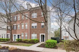 42461 Rockrose Square, Brambleton, VA 20148 - Photo 3