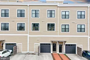 43567 Michigan Sq, Leesburg, VA 20176 - Photo 1