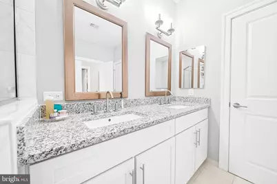 43567 Michigan Square, Leesburg, VA 20176 - Photo 33