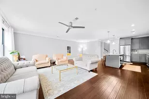 43567 Michigan Sq, Leesburg, VA 20176 - Photo 15