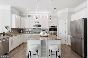 42787 Chatelain Cir, Brambleton, VA 20148 - Photo 21