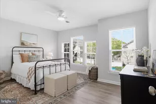 42787 Chatelain Cir, Brambleton, VA 20148 - Photo 31