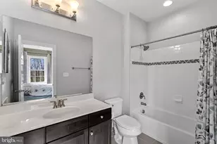 15806 Waterford Creek Cir, Hamilton, VA 20158 - Photo 51