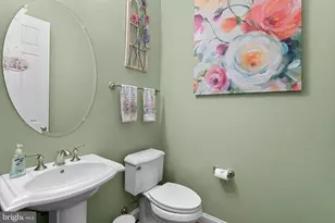 15806 Waterford Creek Cir, Hamilton, VA 20158 - Photo 29