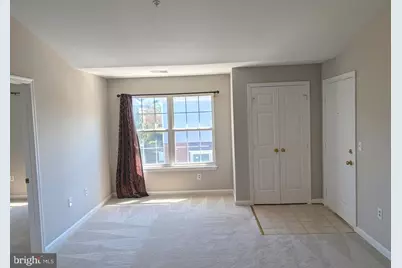 673 Constellation Square SE #J, Leesburg, VA 20175 - Photo 5