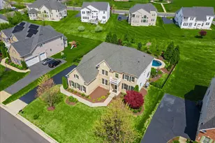 42470 Fawn Meadow Pl, Chantilly, VA 20152 - Photo 3