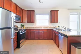 24620 Byrne Meadow Square, Aldie, VA 20105 - Photo 5