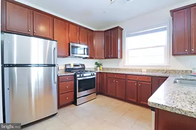 24620 Byrne Meadow Square #300, Aldie, VA 20105 - Photo 3