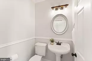 817 Kenneth Pl SE, Leesburg, VA 20175 - Photo 49