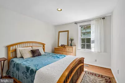 712 N Sterling Boulevard, Sterling, VA 20164 - Photo 15