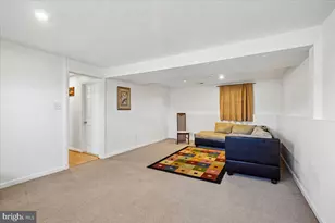 712 N Sterling Blvd, Sterling, VA 20164 - Photo 25