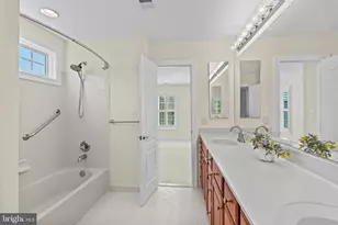 24176 Spring Meadow Cir, Aldie, VA 20105 - Photo 35
