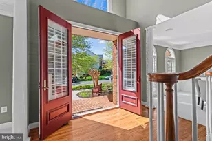 24176 Spring Meadow Cir, Aldie, VA 20105 - Photo 3