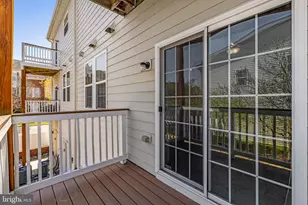 19464 Promenade Dr, Leesburg, VA 20176 - Photo 23