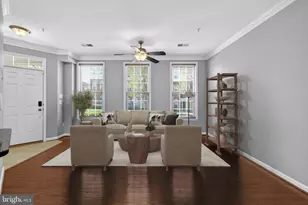 19464 Promenade Dr, Leesburg, VA 20176 - Photo 3