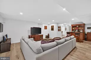 43918 Cheltenham Cir, Ashburn, VA 20147 - Photo 45