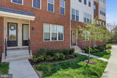 920 California Drive NE, Leesburg, VA 20176 - Photo 3