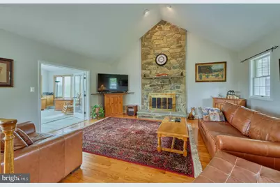 36181 Foxlore Farm Lane, Round Hill, VA 20141 - Photo 19