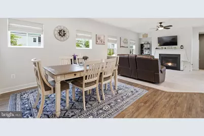 15 S Locust Street, Lovettsville, VA 20180 - Photo 17