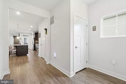 15 S Locust Street, Lovettsville, VA 20180 - Photo 5