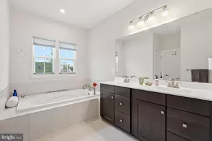 15 S Locust St, Lovettsville, VA 20180 - Photo 29