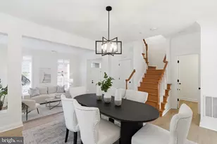 42465 Regal Wood Dr, Brambleton, VA 20148 - Photo 15