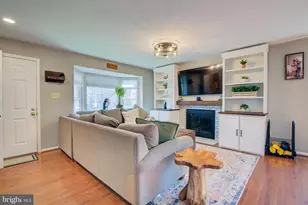 919 Smartts Ln NE, Leesburg, VA 20176 - Photo 3