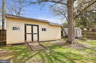 412 S Maple Ave, Purcellville, VA 20132 - Photo 23