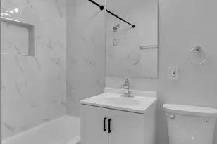 222 N Auburn Dr, Sterling, VA 20164 - Photo 17