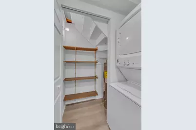 222 N Auburn Drive, Sterling, VA 20164 - Photo 9