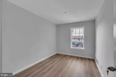 222 N Auburn Drive, Sterling, VA 20164 - Photo 15