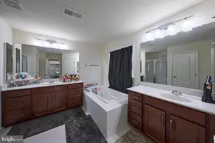 24887 Coventry Grove Ct, Chantilly, VA 20152 - Photo 23