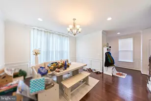 24887 Coventry Grove Ct, Chantilly, VA 20152 - Photo 45
