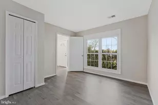 46 Wedgedale Dr, Sterling, VA 20164 - Photo 7