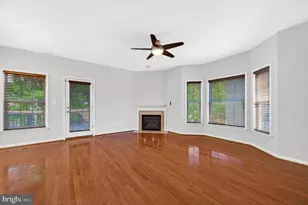 25139 Hummocky Terrace, Aldie, VA 20105 - Photo 17
