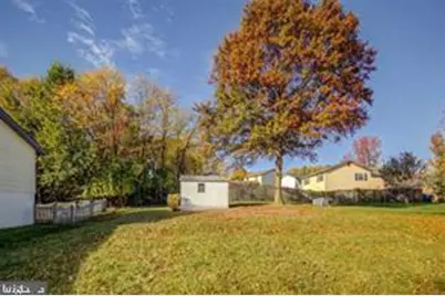 203 Keyes Court, Sterling, VA 20164 - Photo 9