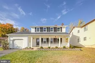 203 Keyes Ct, Sterling, VA 20164 - Photo 1