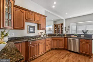 42010 Mill Quarter Pl, Ashburn, VA 20148 - Photo 13