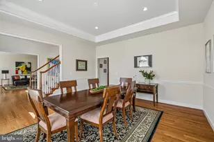 42010 Mill Quarter Pl, Ashburn, VA 20148 - Photo 11