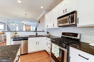 575 Edmonton Terrace NE, Leesburg, VA 20176 - Photo 15