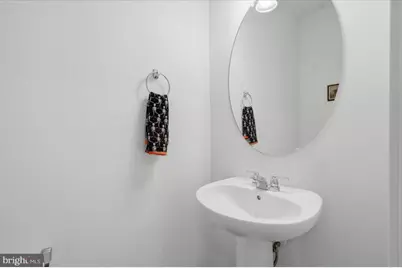 46037 Woodpecker Square, Sterling, VA 20165 - Photo 13