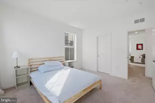 46037 Woodpecker Sq, Sterling, VA 20165 - Photo 25