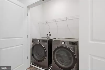 46037 Woodpecker Square, Sterling, VA 20165 - Photo 23