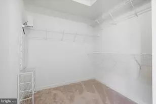 46037 Woodpecker Sq, Sterling, VA 20165 - Photo 17